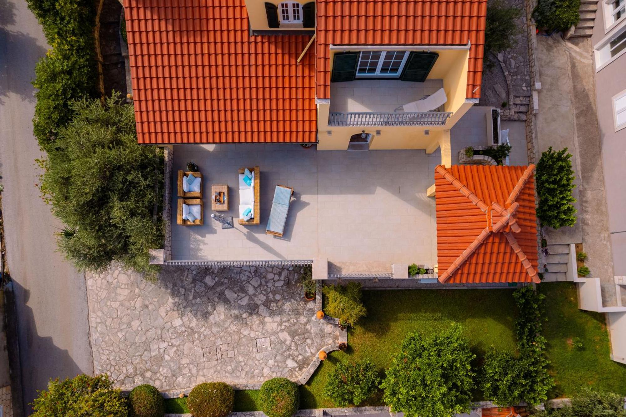 House 4 You Лумбарда Экстерьер фото